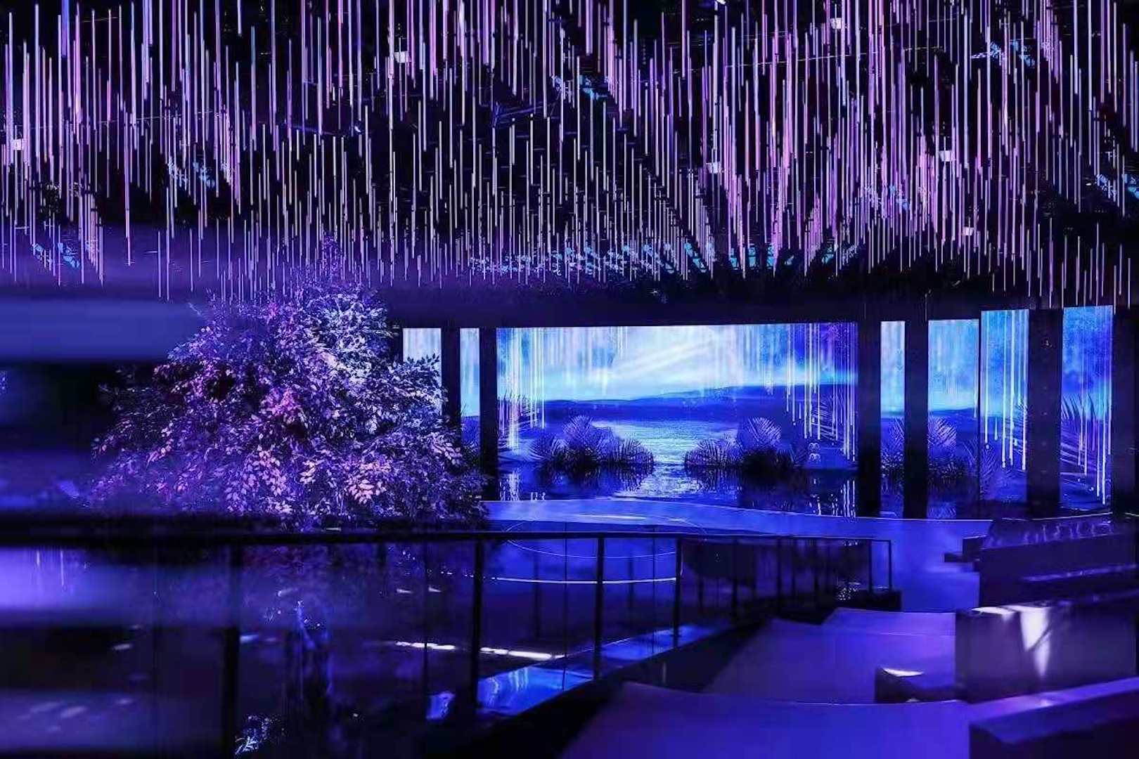 Mercedes-Benz-EQ-NIght-2021-studiorgb-03